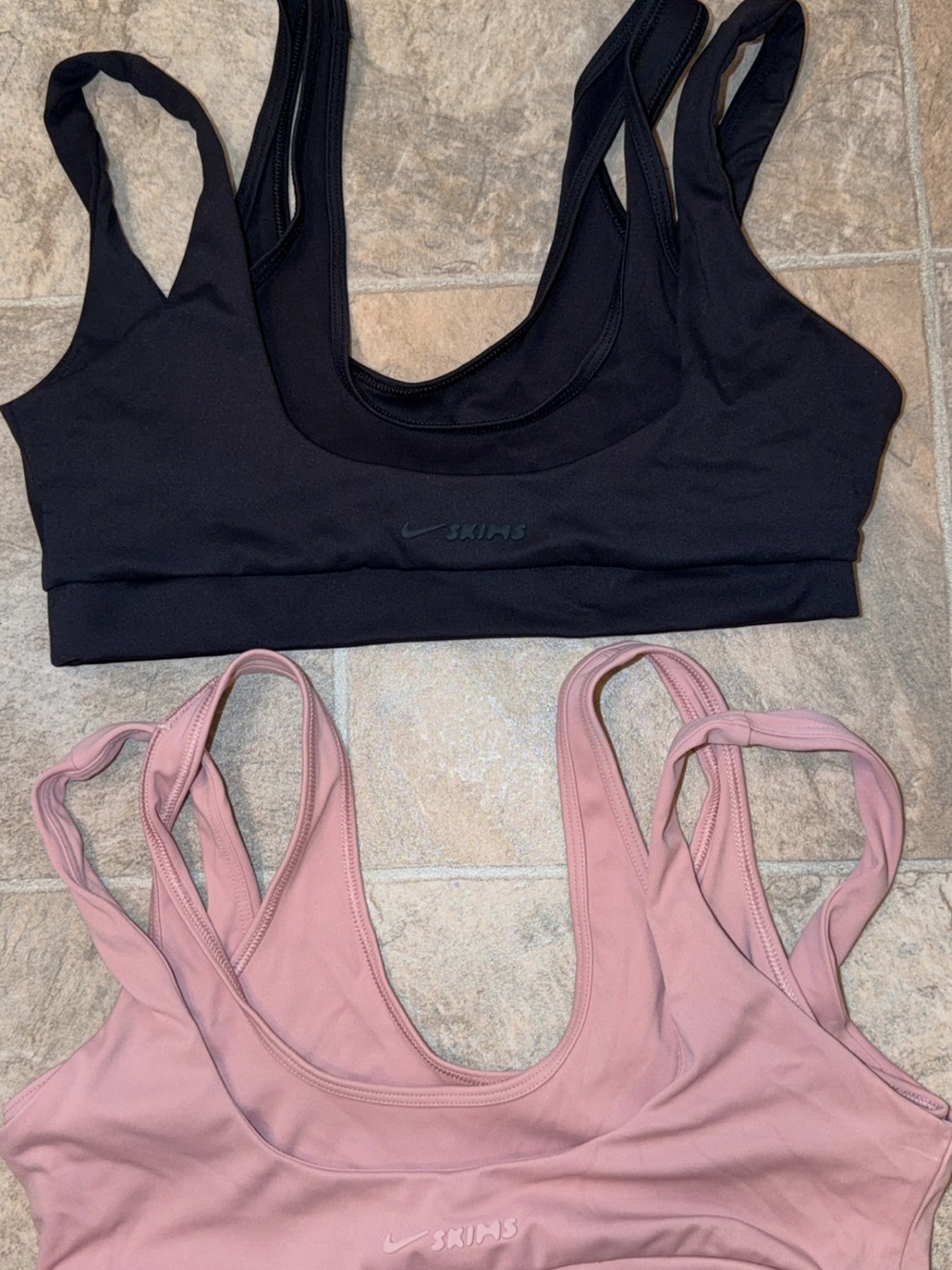 SKIMS Seamless Sports Bralettes - Black & Dusty Pink